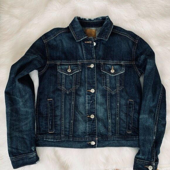American Eagle jean jacket - Picture 1 of 9